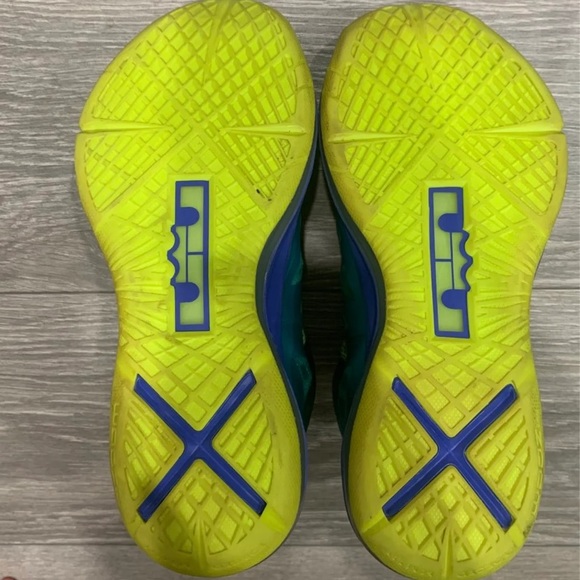 Lebron 10 GS - Picture 6 of 6